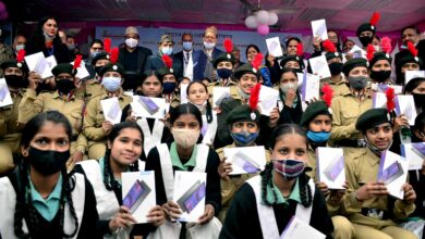 मोबाईल टैबलेट