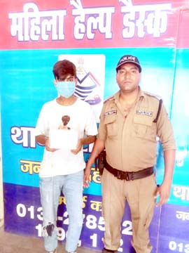 मालदेवता में नहाते
