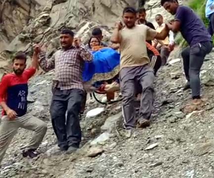 रास्ते बंद