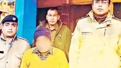 नाबालिग छात्रों