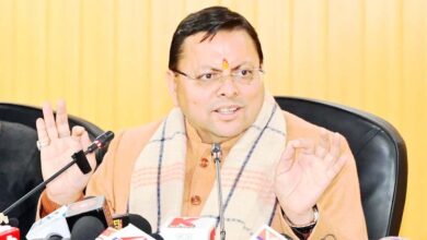 कर्मियों