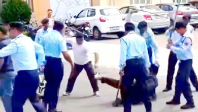 बुरी तरह