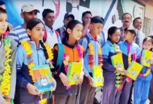 स्कूलों