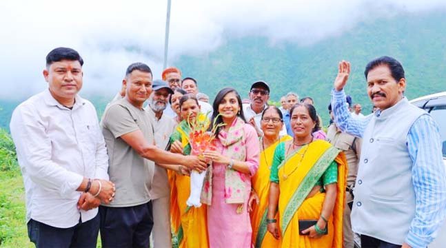 खिर्सू